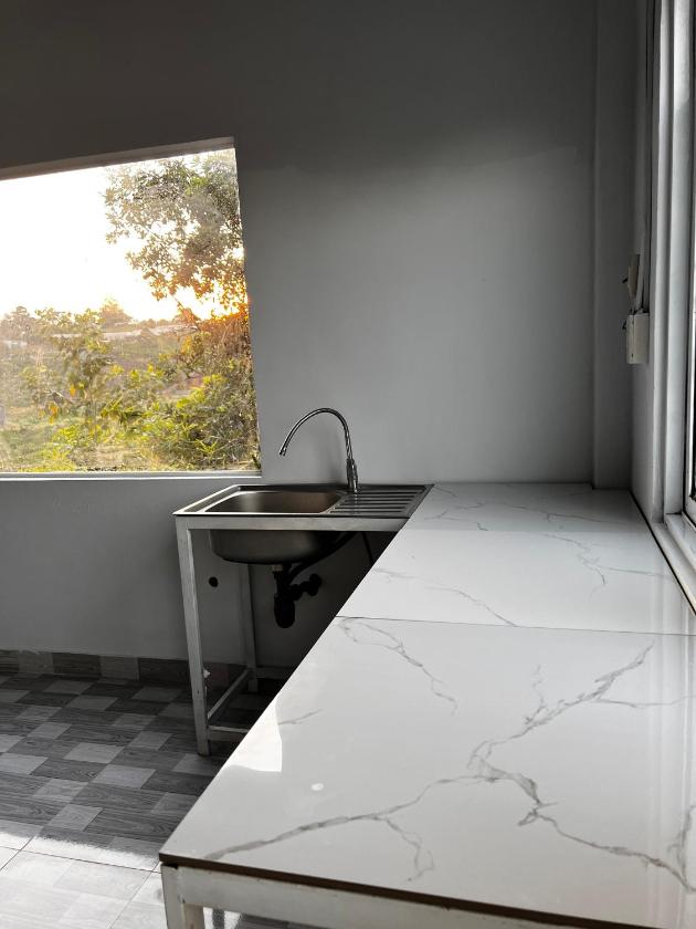 Căn Hộ Nhìn Ra Vườn Căn Hộ Nhìn Ra Vườn