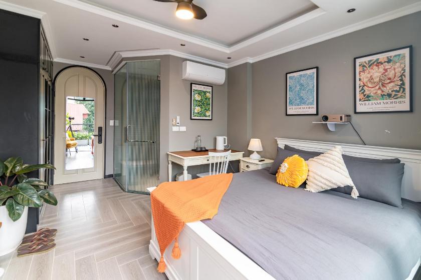 Phòng Giường Đôi Có Ban Công