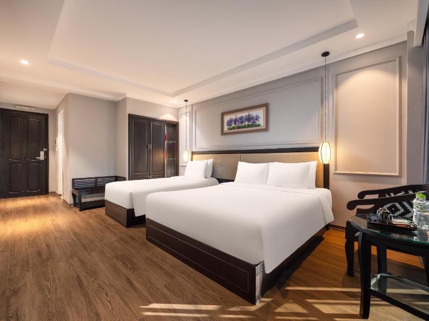 Phòng Gia Đình (3 Người Lớn)