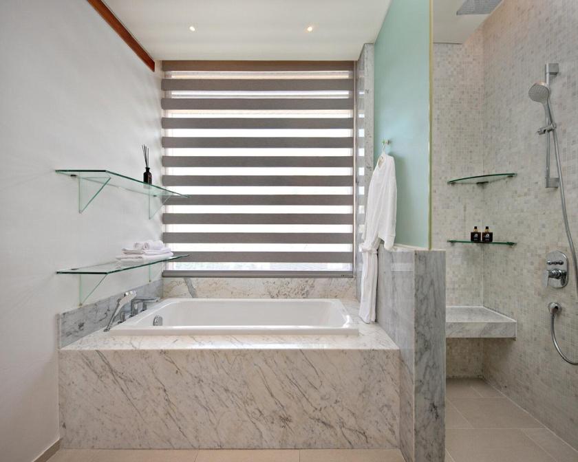 Biệt Thự - Trước Biển