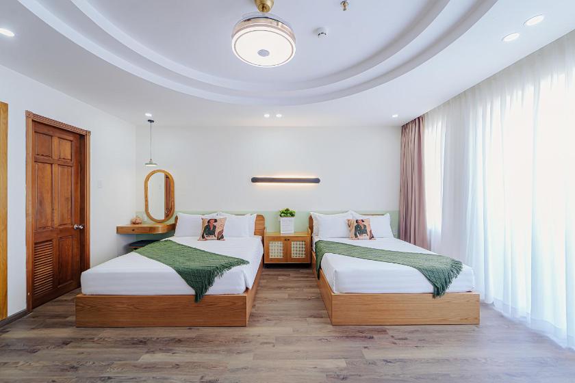 Phòng 4 Người Có Ban Công Phòng 4 Người Có Ban Công