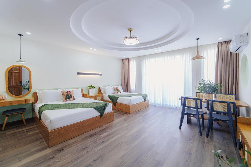 Phòng 4 Người Có Ban Công Phòng 4 Người Có Ban Công