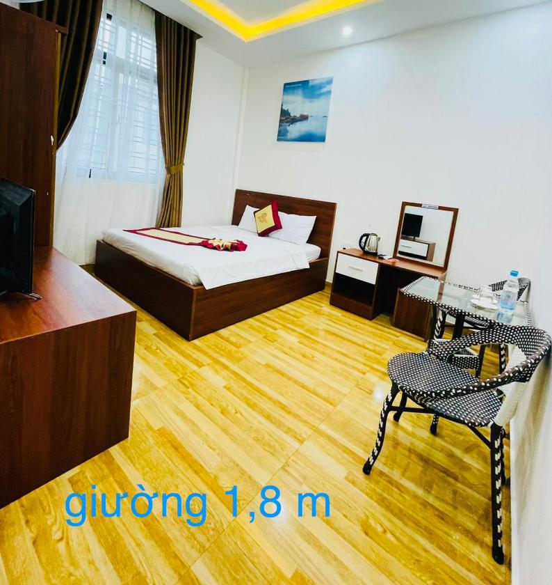 Phòng Deluxe Giường Đôi
