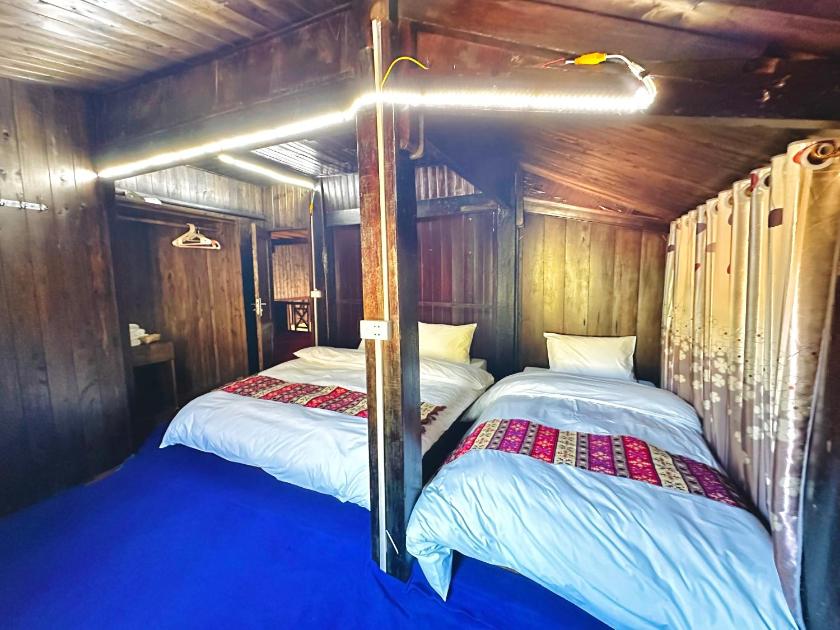 Phòng 3 Người Có Phòng Tắm Riêng