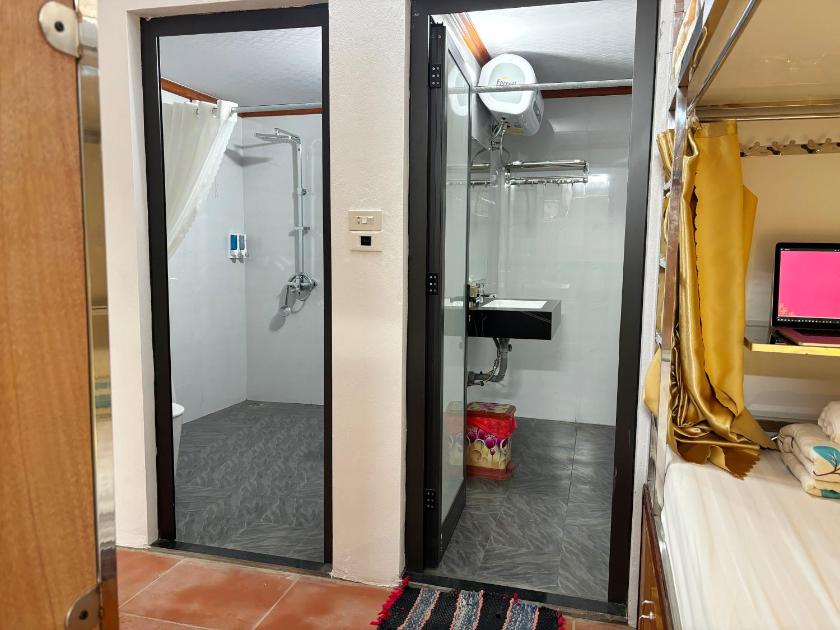 Giường Tầng Trong Phòng Ngủ Tập Thể Cho Nam Và Nữ Giường Tầng Trong Phòng Ngủ Tập Thể Cho Nam Và Nữ