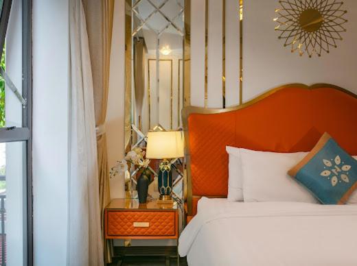 Phòng Deluxe Giường Đôi Có Bồn Tắm