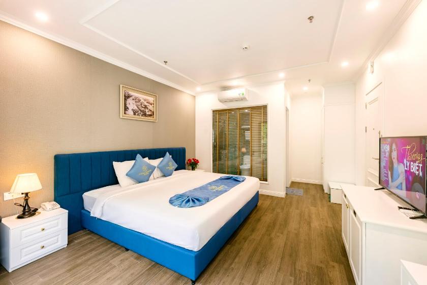 Phòng Deluxe Giường Đôi/2 Giường Đơn Nhìn Ra Núi