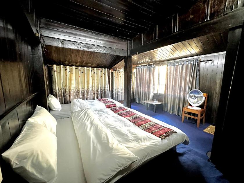 Phòng 3 Người Có Phòng Tắm Riêng