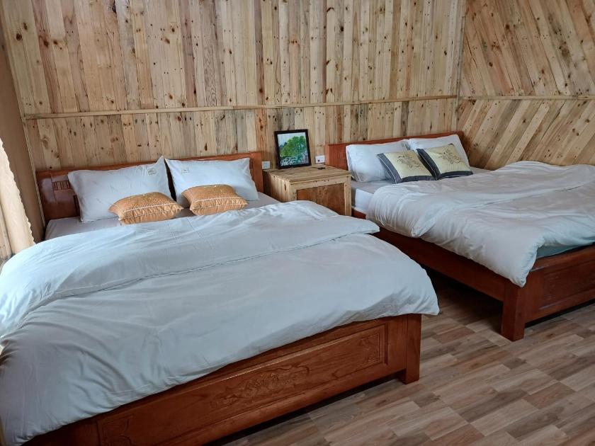 Phòng Giường Đôi Có Ban Công