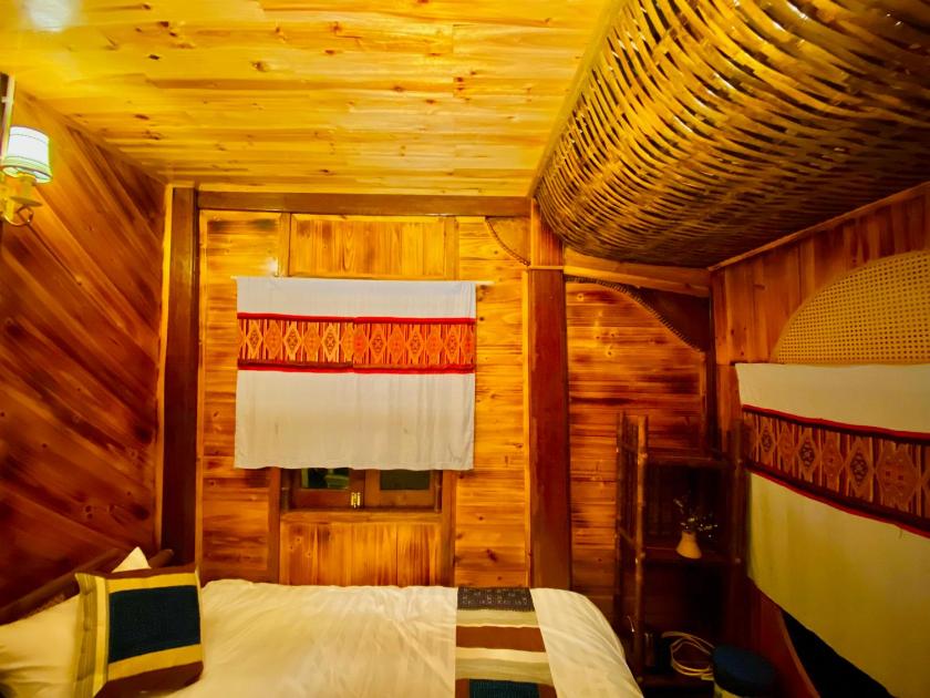 Phòng Giường Đôi Nhìn Ra Vườn