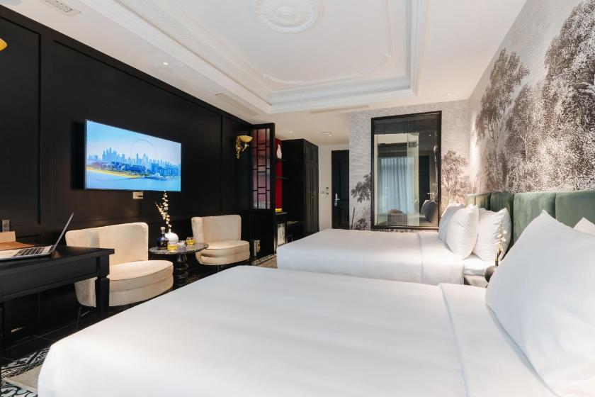 Phòng cho 3 người có Ban Công