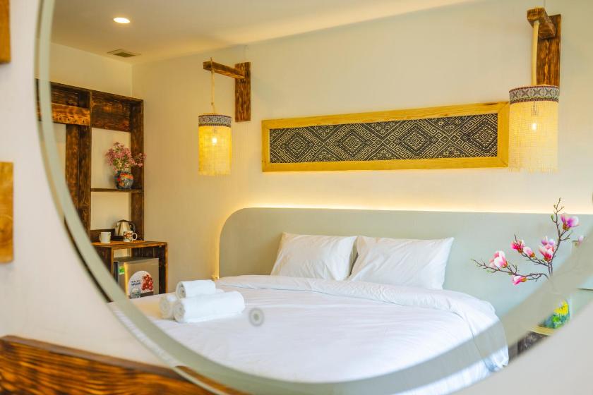 Phòng Giường Đôi Có Ban Công