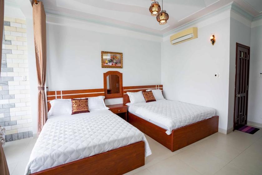 Phòng Giường Đôi Có Phòng Tắm Riêng