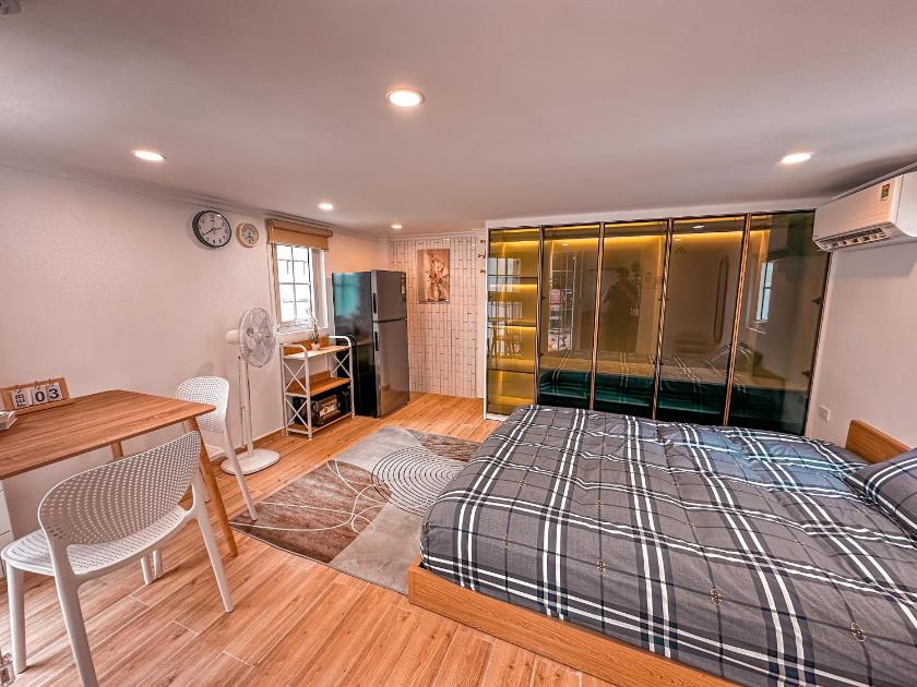 Phòng Giường Đôi Có Phòng Tắm Riêng