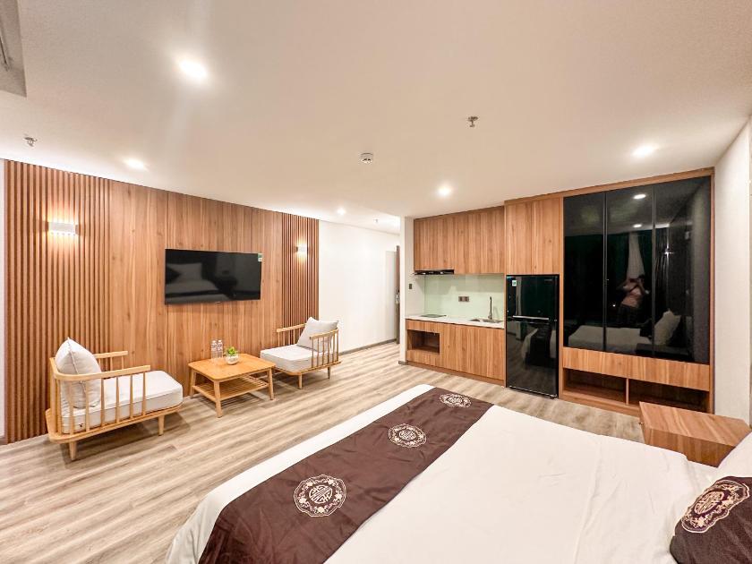 Studio Có Ban Công