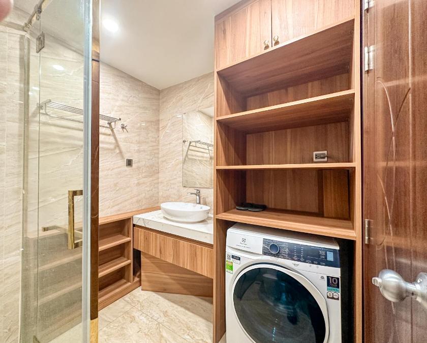 Studio Nhìn Ra Biển