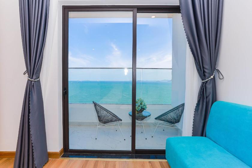 Studio Nhìn Ra Biển Studio Nhìn Ra Biển