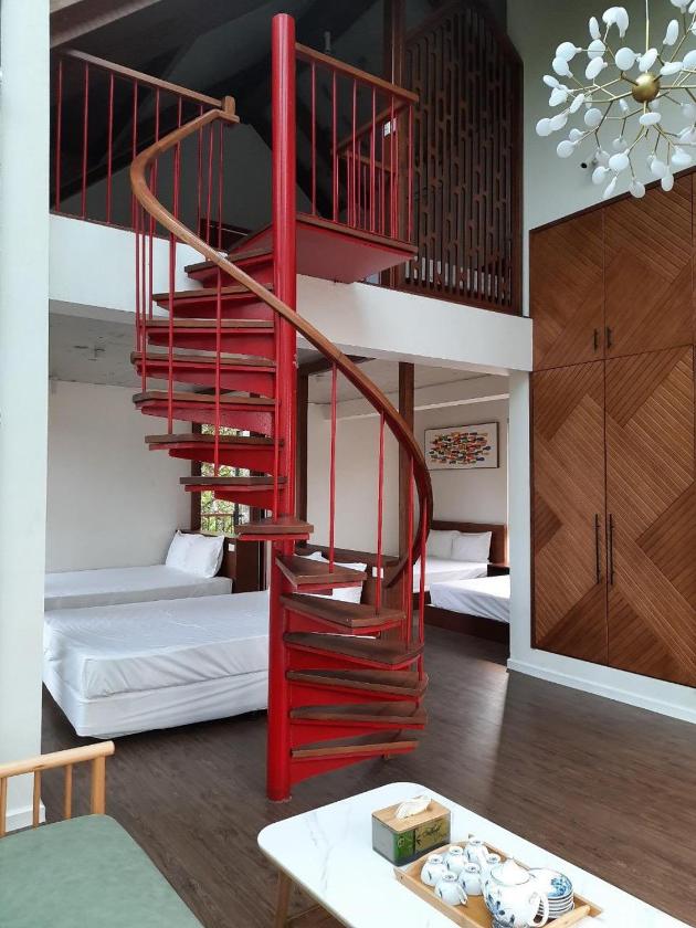 Dormitory Room with Single Bed