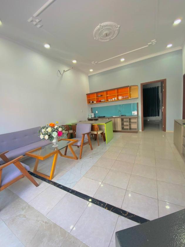 Căn Hộ - Tầng Trệt