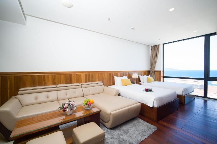 Suite Gia Đình Nhìn Ra Biển Suite Gia Đình Nhìn Ra Biển