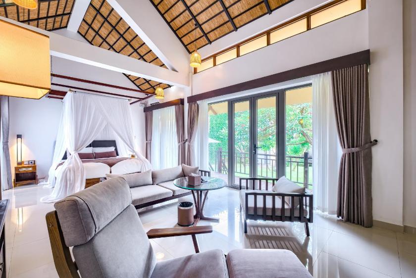 Biệt Thự Suite Nhìn Ra Vườn - Bao Gồm Mát-xa Chân, Suối Nước Nóng Onsen