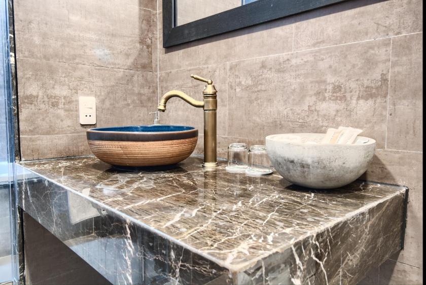 Phòng Deluxe Có Giường Cỡ King Nhìn Ra Phố - Bao Gồm Onsen