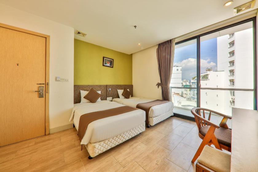 Phòng 2 giường đơn có ban công