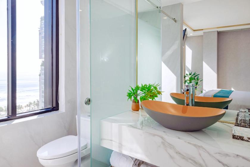 Suite Gia Đình 2 Phòng Ngủ Nhìn Ra Biển Suite Gia Đình 2 Phòng Ngủ Nhìn Ra Biển