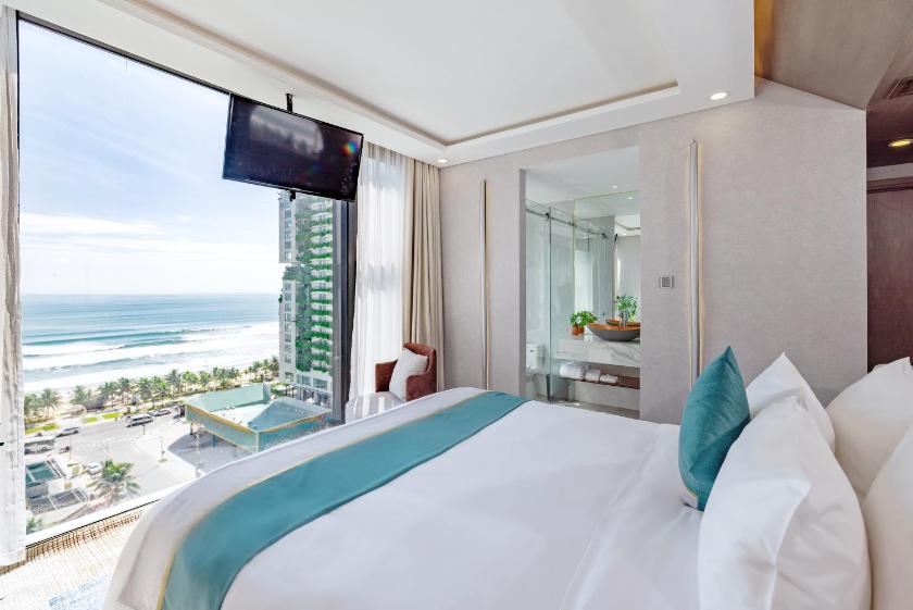 Suite Gia Đình 2 Phòng Ngủ Nhìn Ra Biển Suite Gia Đình 2 Phòng Ngủ Nhìn Ra Biển