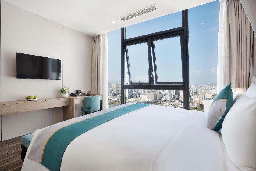 Penthouse 2 Phòng Ngủ - Miễn Phí Dịch Vụ Đưa Đón Sân Bay 1 Chiều