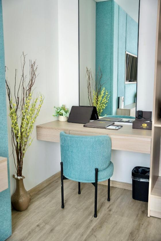 Phòng Premium Deluxe Giường Đôi Nhìn Một Phần Ra Biển Phòng Premium Deluxe Giường Đôi Nhìn Một Phần Ra Biển