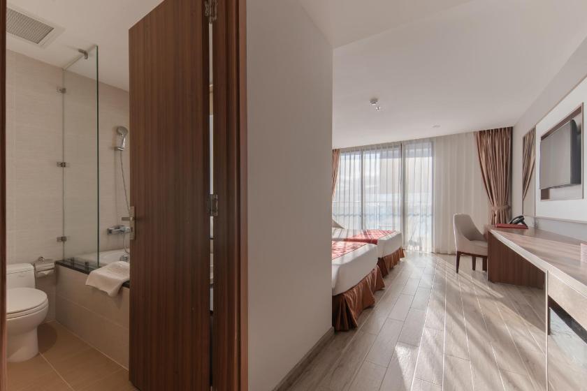 Phòng 4 Người Có Ban Công Phòng 4 Người Có Ban Công