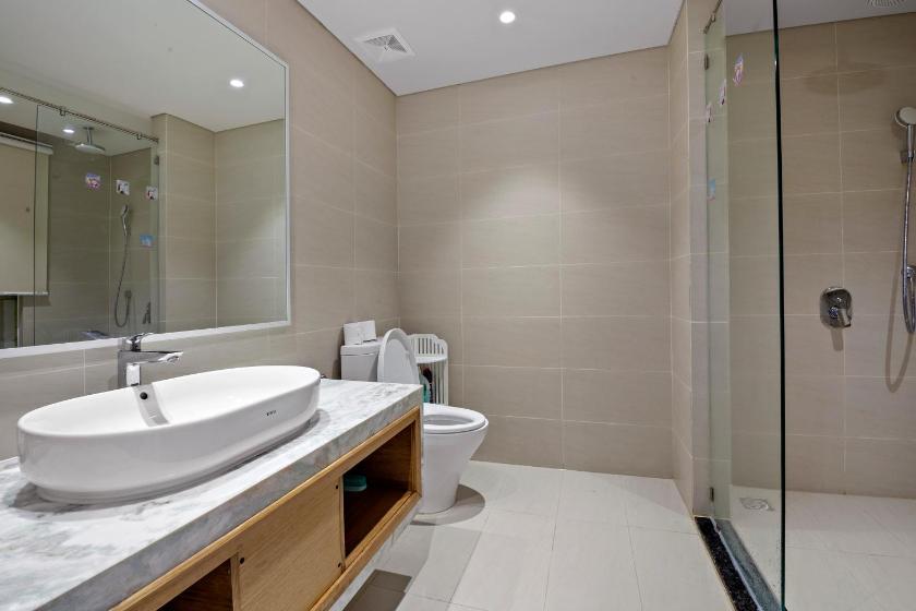 Studio Có Giường Cỡ King