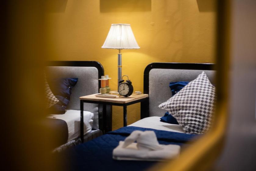 Phòng gia đình với phòng tắm riêng.