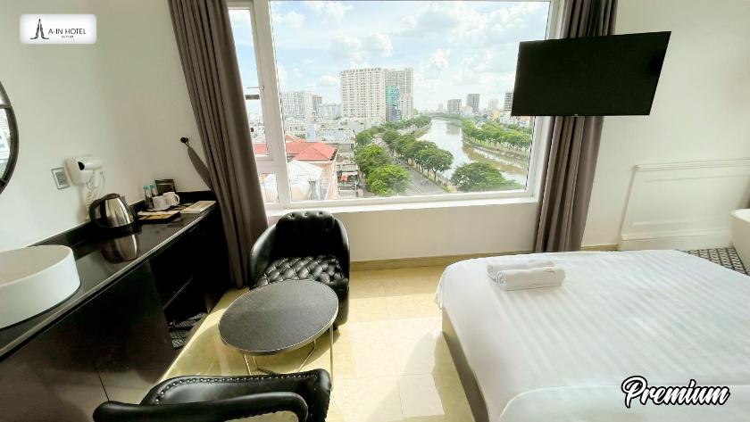 Phòng Premium Giường Đôi Có Tầm Nhìn Ra Thành Phố Và Bồn Tắm Phòng Premium Giường Đôi Có Tầm Nhìn Ra Thành Phố Và Bồn Tắm