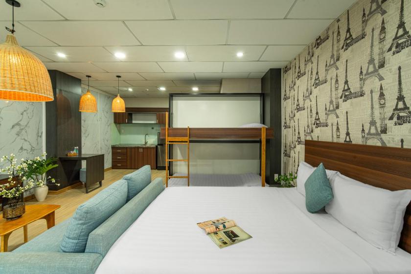 Phòng Gia Đình Có Ban Công Phòng Gia Đình Có Ban Công