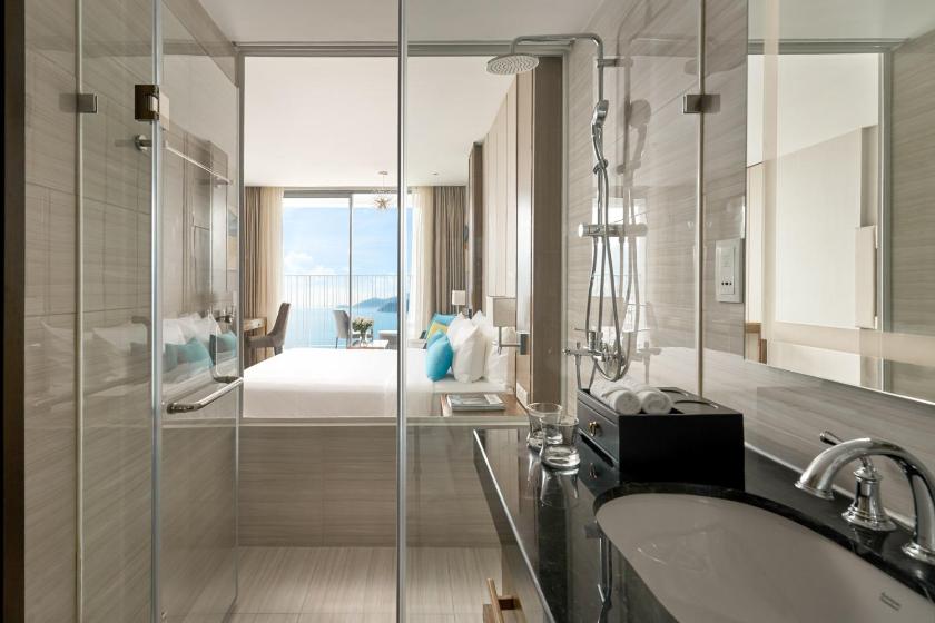 Phòng Deluxe Giường Đôi Nhìn Ra Biển