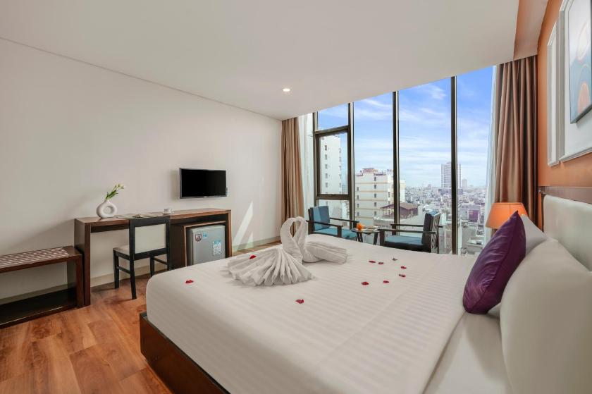 Suite Có Giường Cỡ King Suite Có Giường Cỡ King