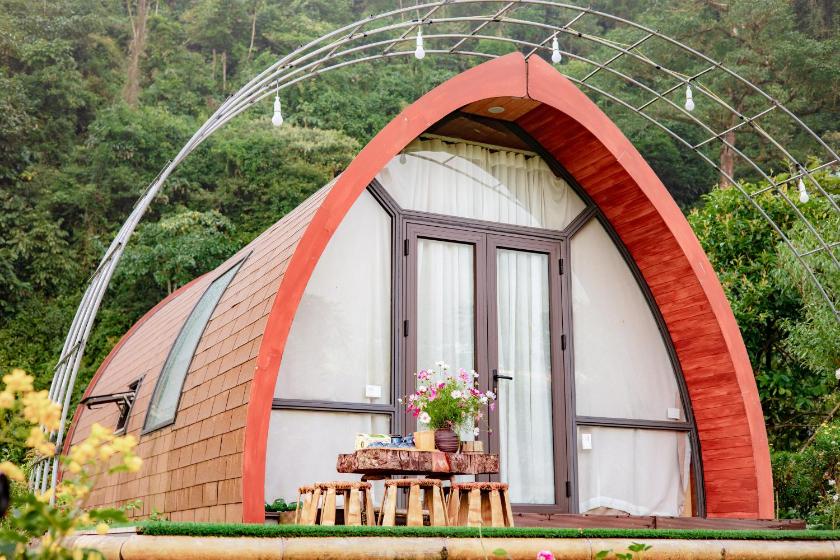 Suite Junior Nhìn Ra Cảnh Núi Non