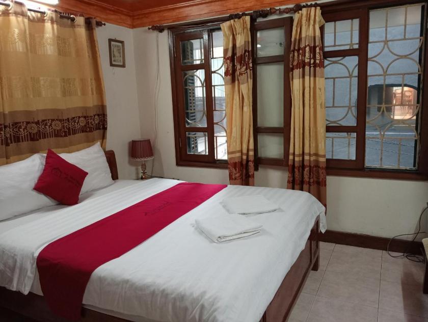 Phòng Deluxe Giường Đôi