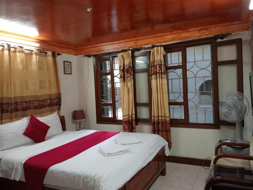 Phòng Deluxe Giường Đôi