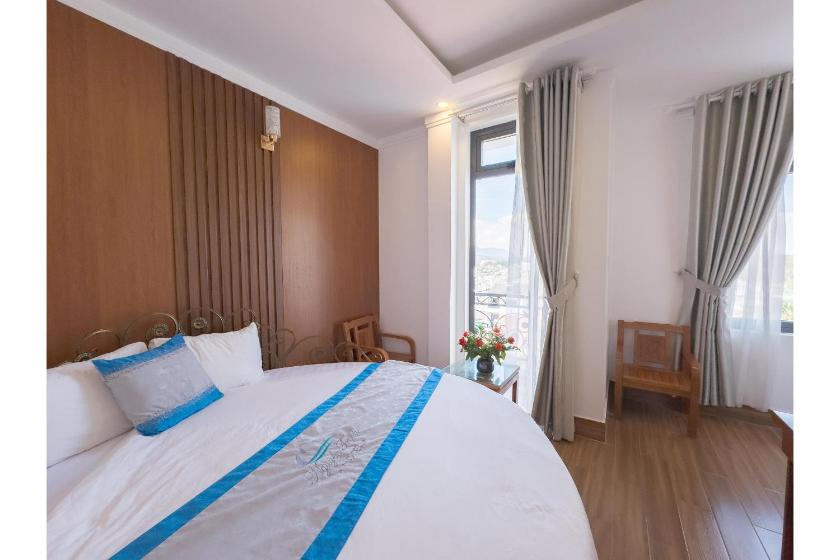 Phòng Deluxe Gia đình