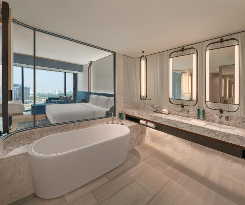 Suite 1 Phòng Ngủ Có Giường Cỡ King Và Tầm Nhìn Ra Sông Suite 1 Phòng Ngủ Có Giường Cỡ King Và Tầm Nhìn Ra Sông