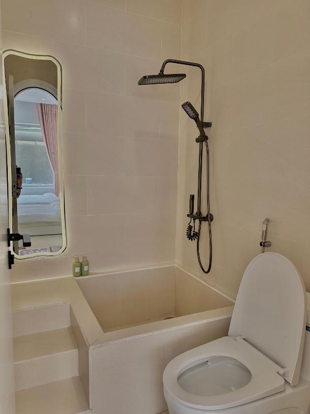 Phòng Gia Đình Có Bồn Tắm