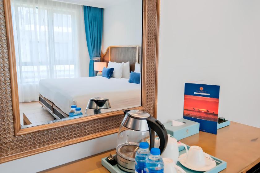 Phòng Deluxe Giường Đôi Nhìn Ra Vườn