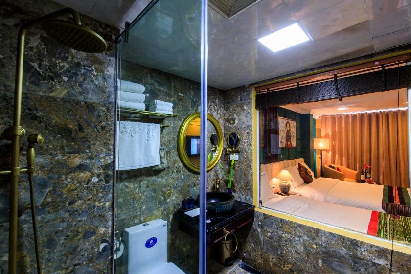 Phòng Deluxe Gia đình