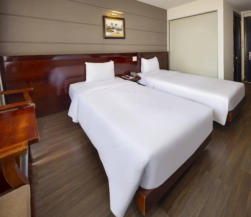 Studio Tiêu Chuẩn