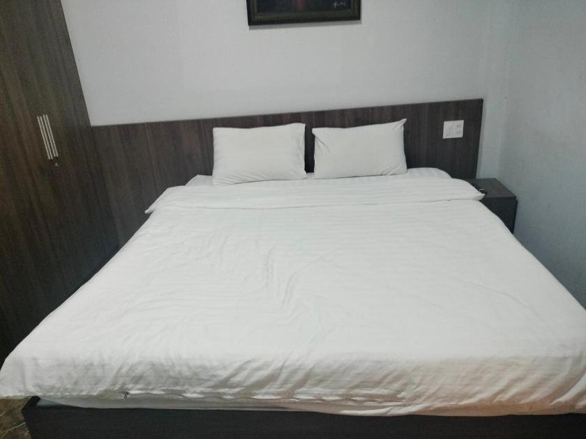 Phòng Có Giường Cỡ King