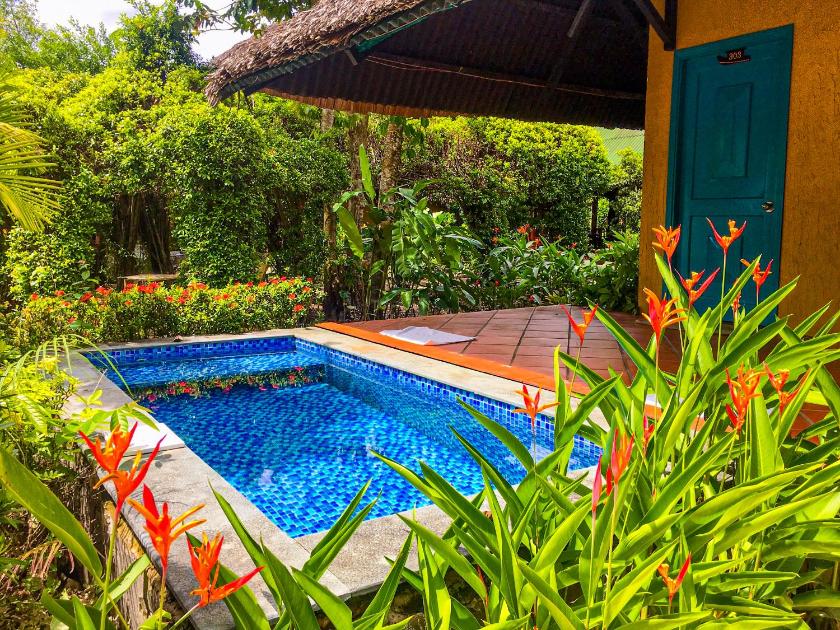 Mekong Suite with Private Outdoor Jacuzzi