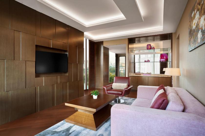 Suite Executive Nhìn Ra Thành Phố, Quyền Sử Dụng Executive Lounge, 1 Giường Cỡ King